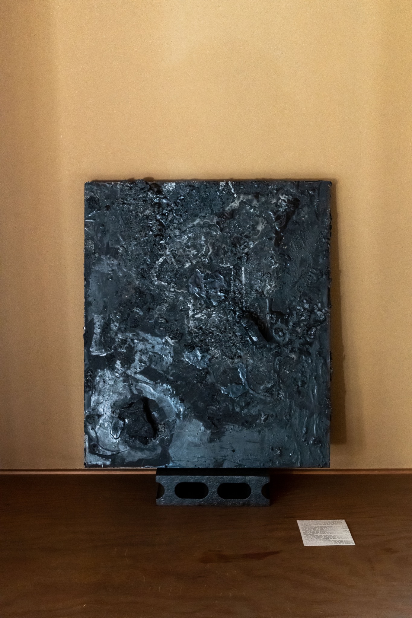 Oil-spill painting in the tatami room